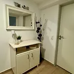 Private & Near Fairground Homestay szállás Hannover